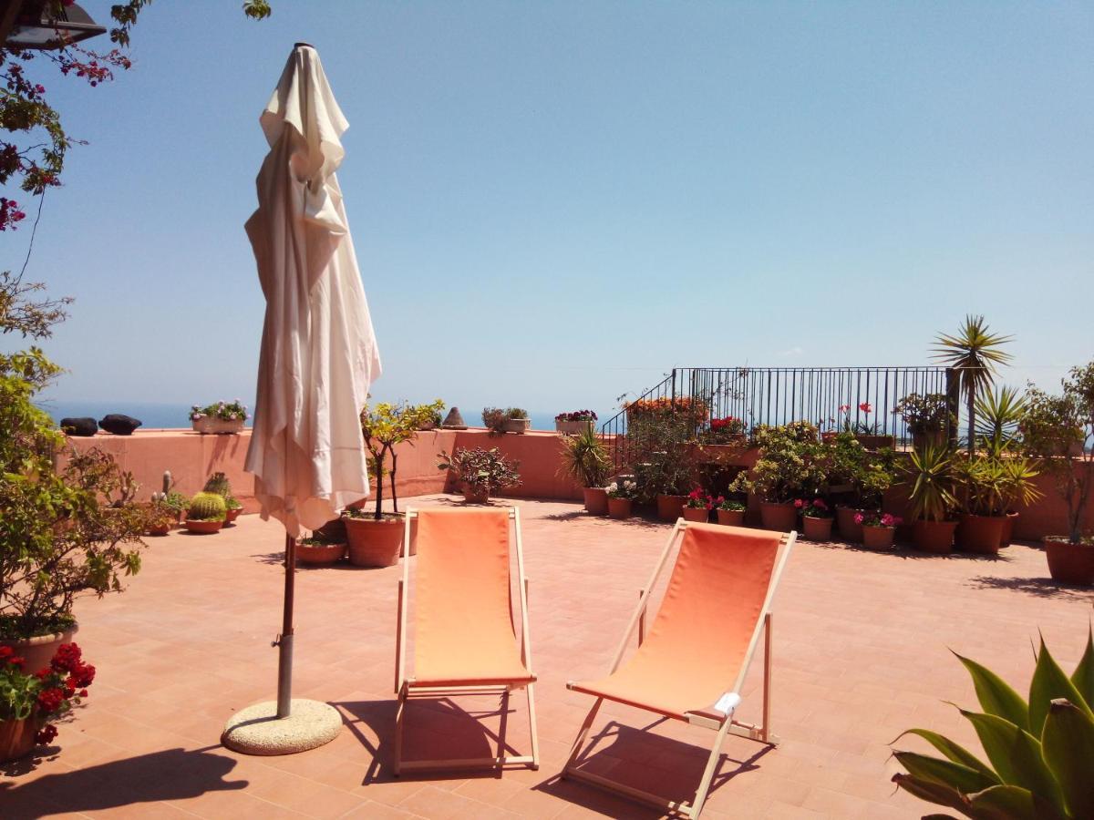 A Casa Di Tommy B&B Acireale Zewnętrze zdjęcie