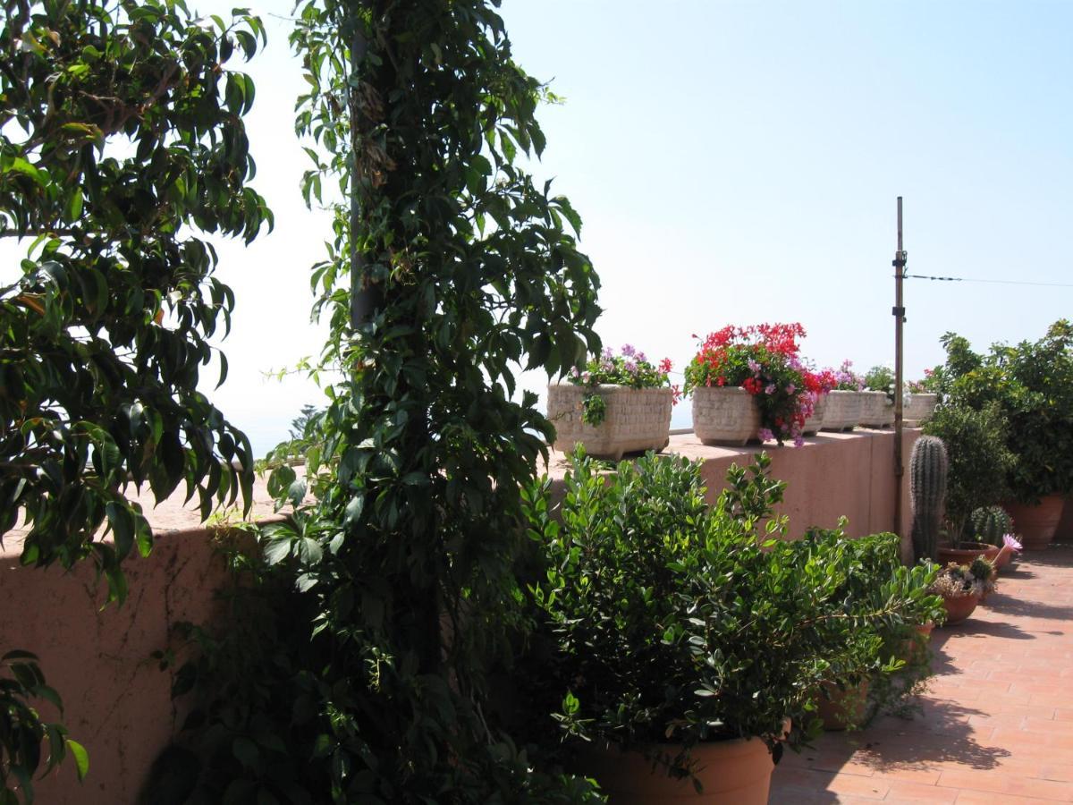 A Casa Di Tommy B&B Acireale Zewnętrze zdjęcie